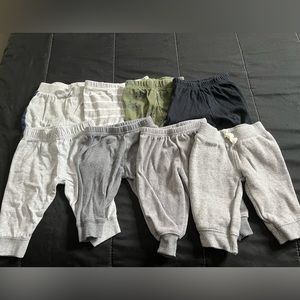 BUNDLE OF BABY BOY SWEATS & JOGGERS SIZE 0-3 MONTHS